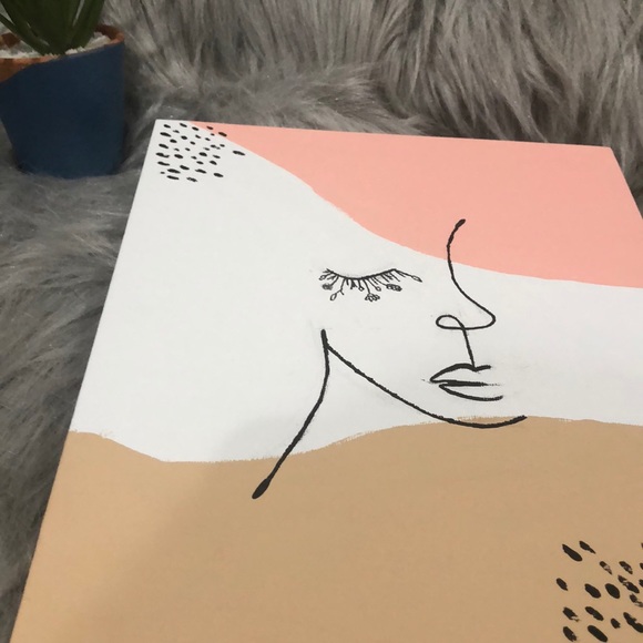 Home decor - Picture 2 of 3